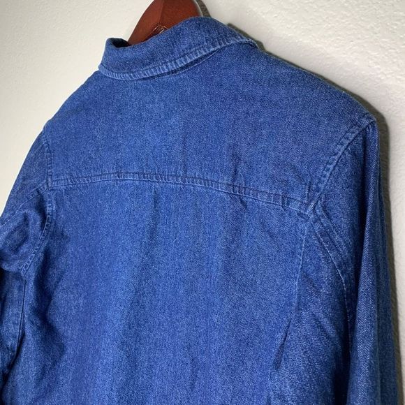 Bugle Boy Company's Women's Blue Vintage Button-Down Long-Sleeve Denim Shirt Siz - Picture 9 of 11